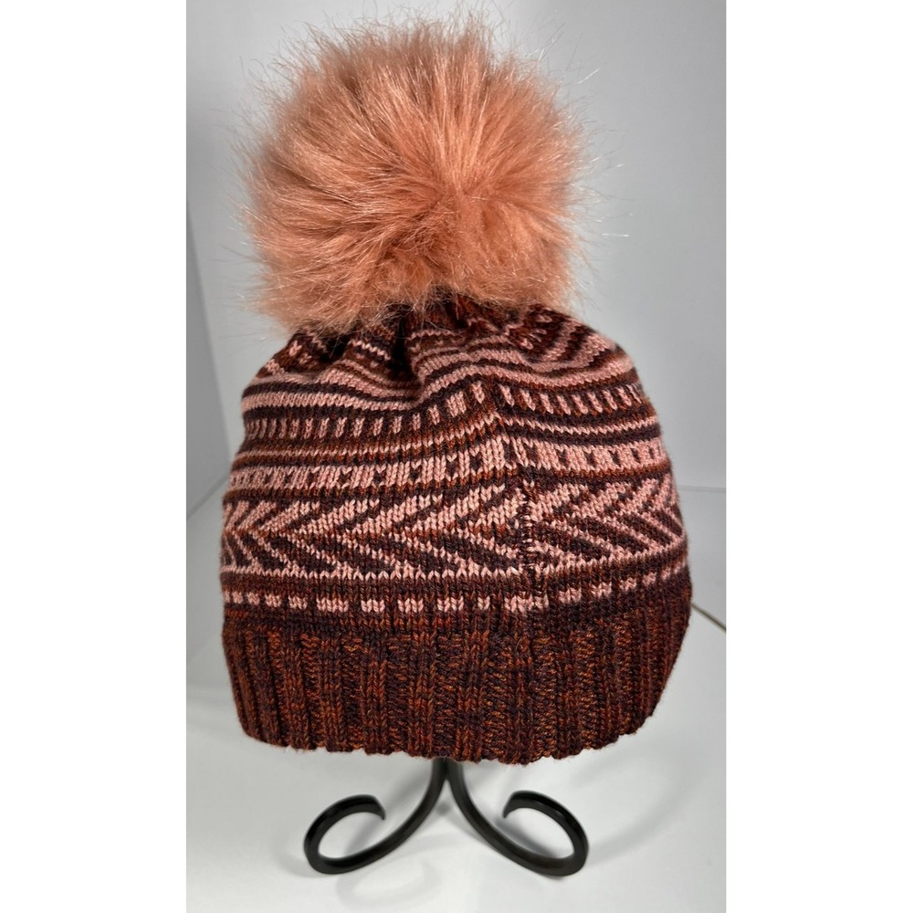 Smartwool Chair Lift Beanie SW018071 Merino Wool Winter Knit Hat Faux Fur Pom